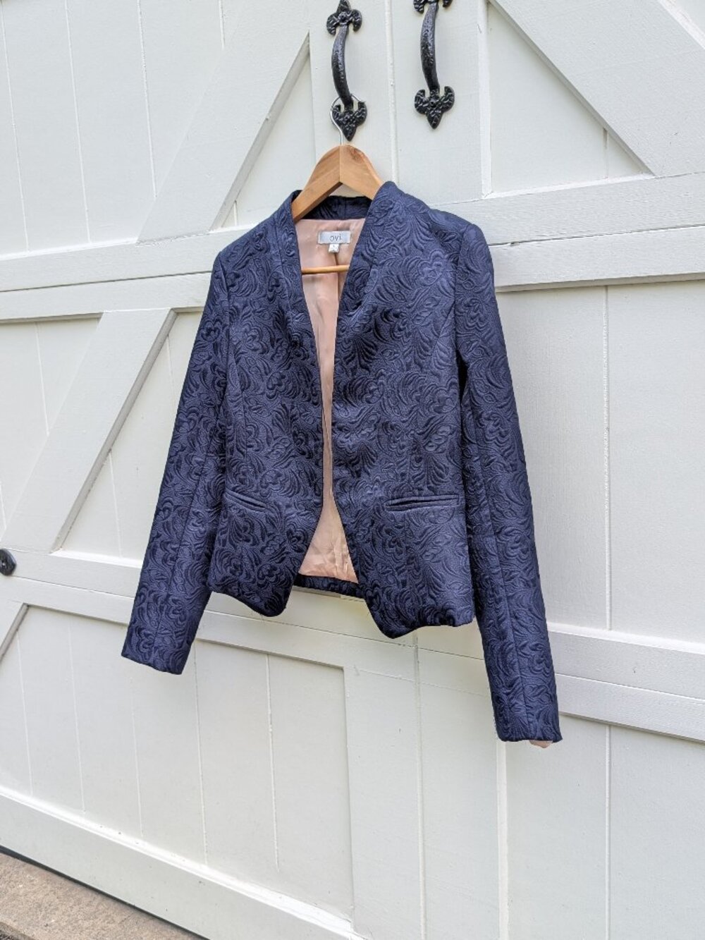 OVI Navy Blue Floral Textured Jacquard Open-Front Blazer (Size Large)